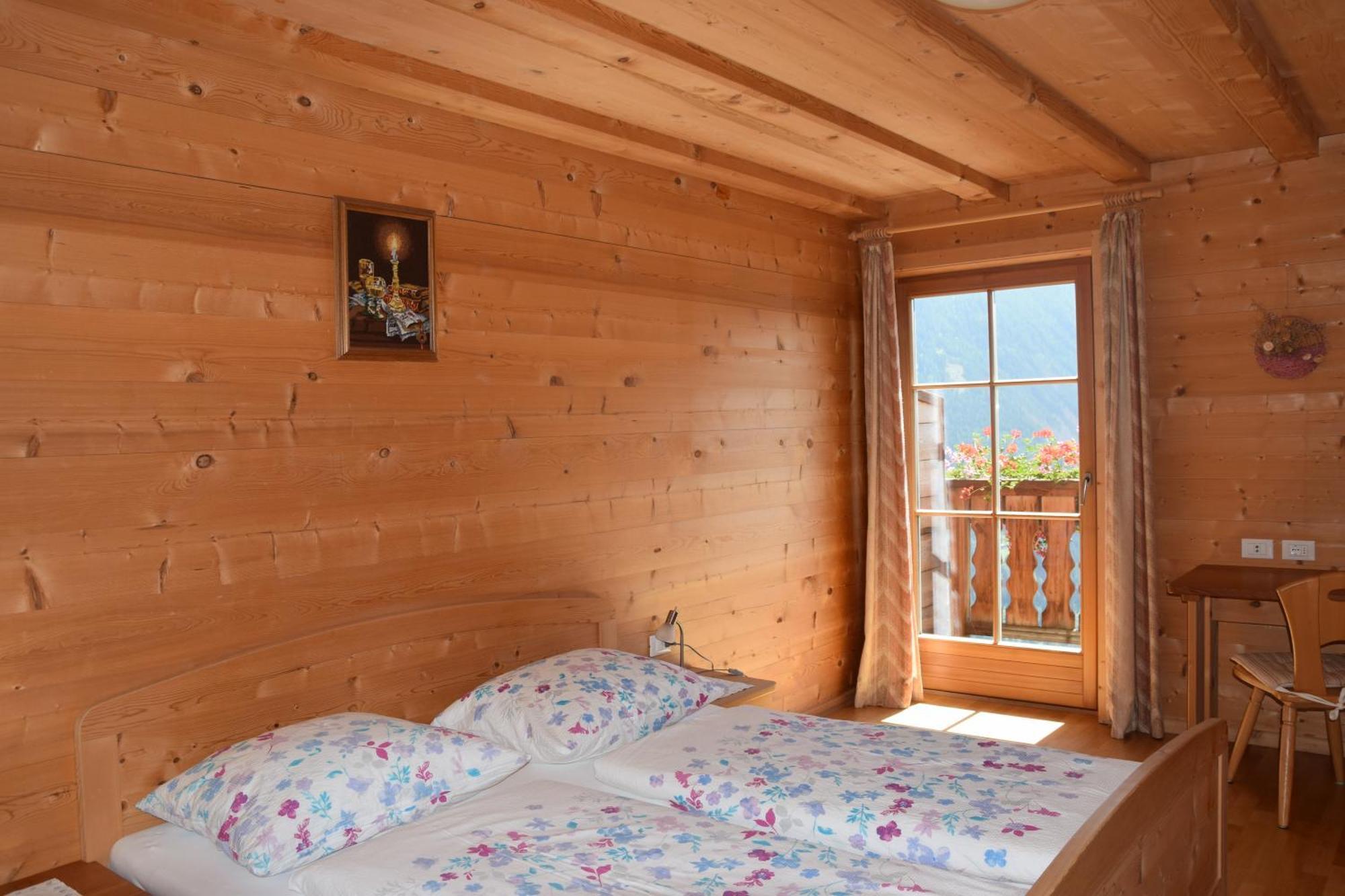Ortlerhof Im Ultental - Urlaub Auf Dem Bauernhof المظهر الخارجي الصورة
