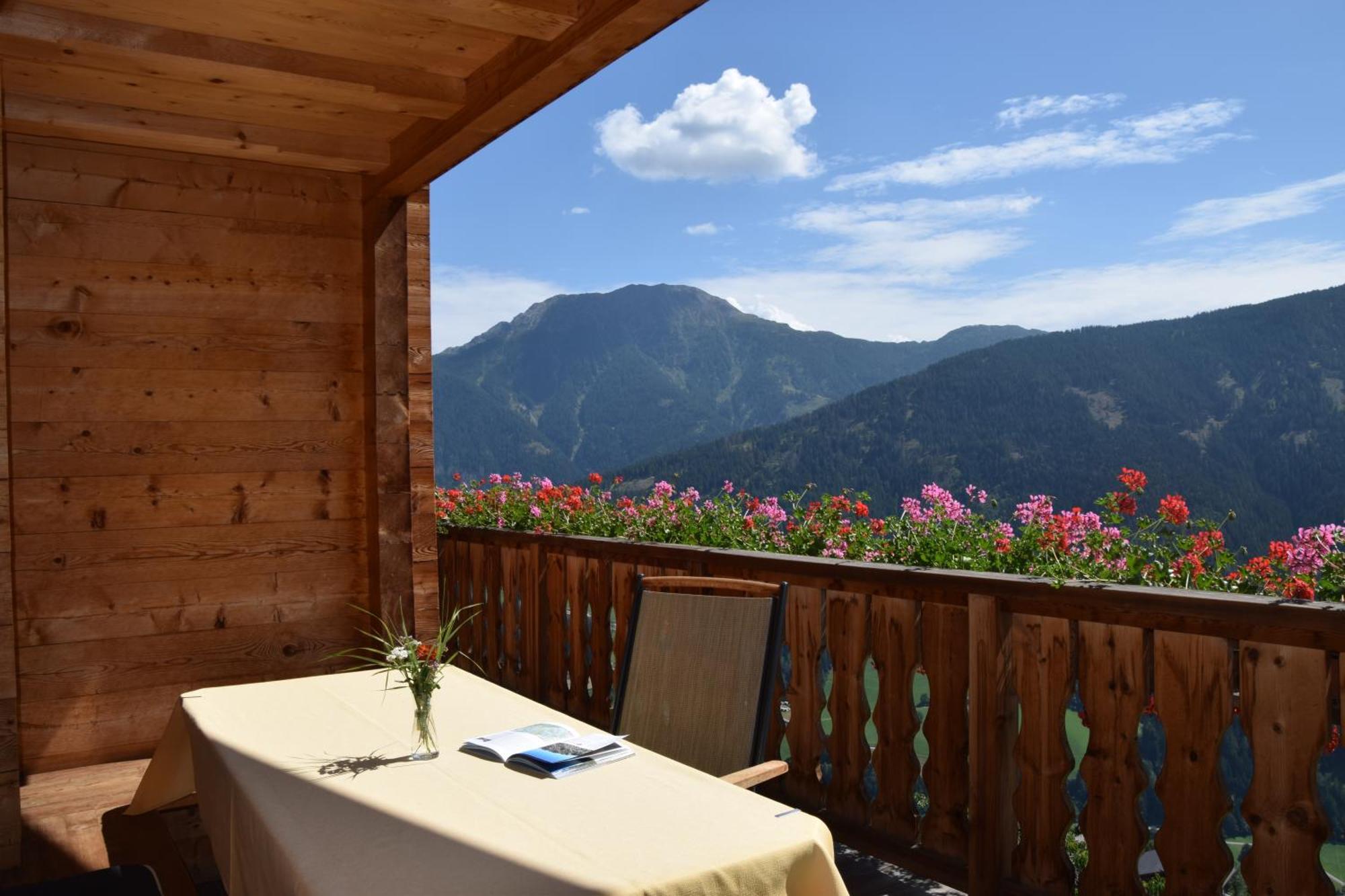 Ortlerhof Im Ultental - Urlaub Auf Dem Bauernhof المظهر الخارجي الصورة